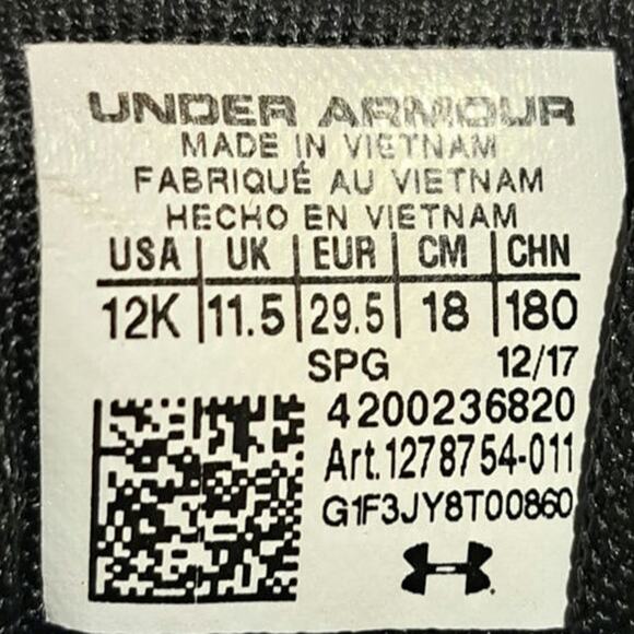 Under Armour Size 12 Youth Black and White Baseball Cleats - Picture 6 of 9